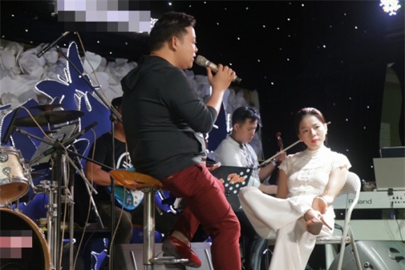 sao việt, quang lê, ca sĩ quang lê, quang lê béo, quang lê mập,chuyện làng sao