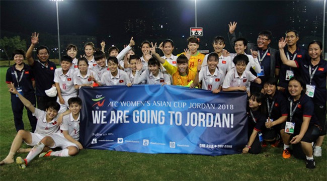 Ngoi sao tuyen nu Viet Nam len trang chu FIFA hinh anh 2