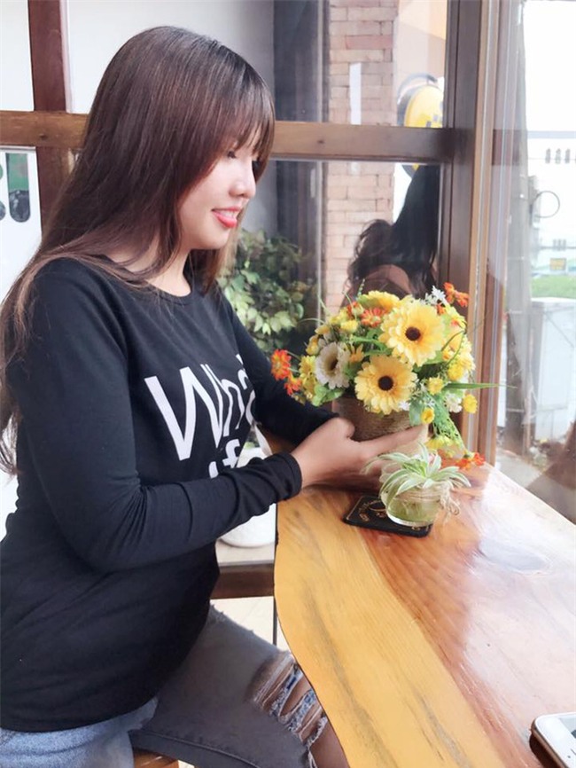 Phượng Thị Nở sau gần nửa năm đập đi xây lại: Vừa có người yêu và từng bị gạ tình 10 triệu/đêm - Ảnh 2.