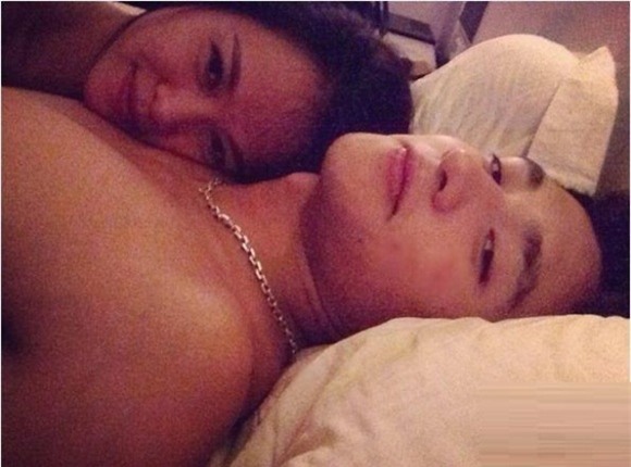 sao việt, vợ chồng sao, cảnh trên giường