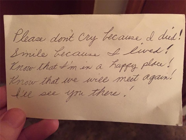 Lời nhắn nhủ giấu kín của vợ sau khi mất khiến cụ ông thấm thía hơn về cái gọi là nhân duyên ở đời - Ảnh 4.