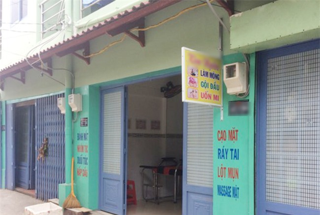 tran tinh cua me de be trai bi bo roi o tu du: "em khong bo roi con, van nghi con duoc nguoi tot nuoi" - 1