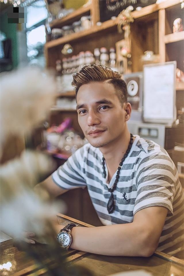 Hậu phẫu thuật thẩm mỹ, Lệ Rơi khoe bộ ảnh mới đẹp trai như Tây: Đời tôi thay đổi từ đây - Ảnh 9.