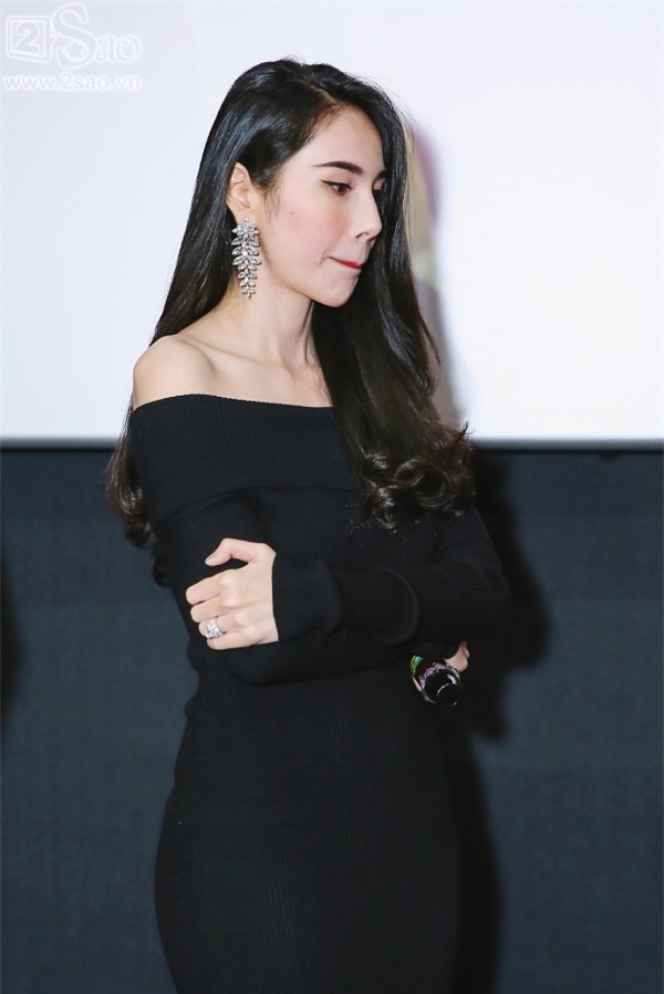 Thủy Tiên bị Công Vinh 'bóc phốt' là người thích bắt nạt chồng-10