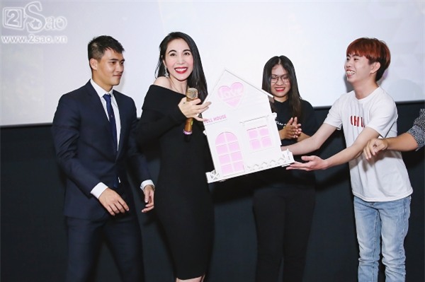 Thủy Tiên bị Công Vinh 'bóc phốt' là người thích bắt nạt chồng-7