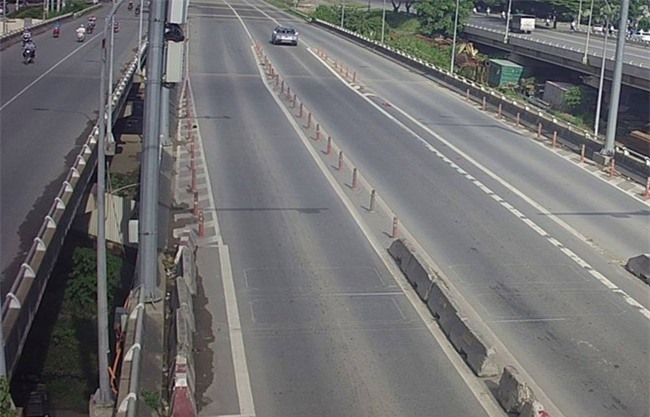 Xac minh tin nguoi phu nu bi bat coc len oto cuong buc tap the hinh anh 1