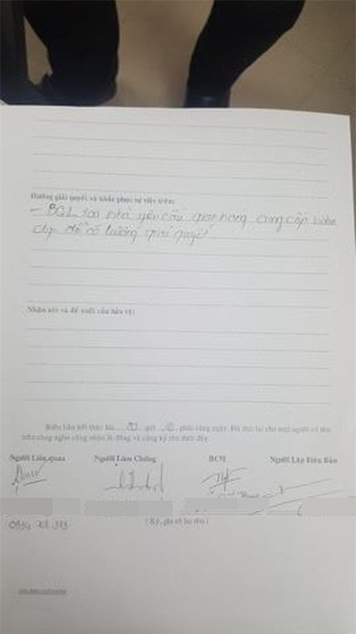 Clip gây sốc: Chủ chuỗi tiệm trà - cafe nổi tiếng Sài Gòn tát nữ nhân viên bán hàng tại Trung tâm thương mại - Ảnh 4.