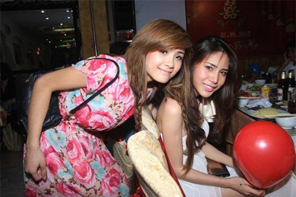 sao việt, chị dâu - em chồng sao việt, sao việt với chị dâu, sao việt với em chồng, sao thân thiết với chị chồng,chuyện làng sao