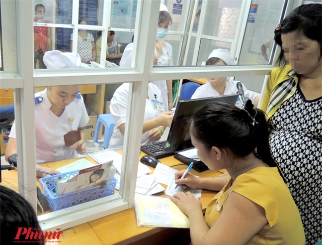 Bé gái vừa chào đời đã lên cơn nghiện ma túy - Ảnh 3.