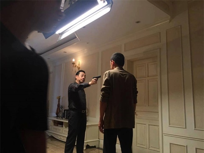 "nguoi phan xu" tiep tuc lo ket thuc khien khan gia hoang mang - 1