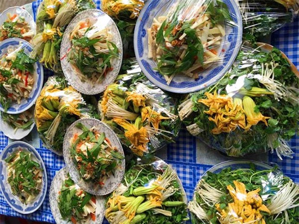 thuc don dam cuoi 5 sao viet dinh dam: nguoi dai son hao hai vi, nguoi lam co que binh dan - 12