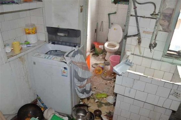 Đói bụng mà chẳng thấy bạn trai đem cơm về, cô gái trẻ biến tổ ấm thành bãi chiến trường - Ảnh 3.