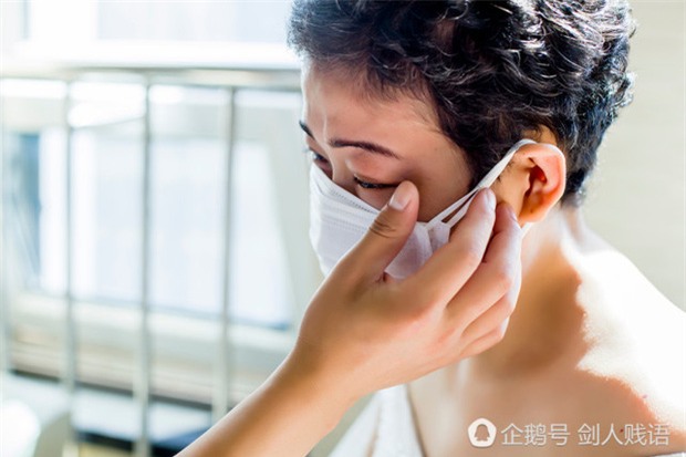 Bức ảnh cưới trong nước mắt và món quà cuối cùng của người vợ dành tặng cho chồng - Ảnh 4.