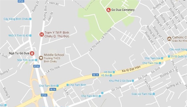 Nguoi phu nu bi xe tai can chet trong dem hinh anh 2