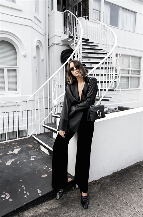 "len doi" tu do cong so bang 5 mon trang phuc thoi thuong - 13