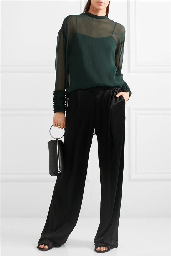 "len doi" tu do cong so bang 5 mon trang phuc thoi thuong - 6