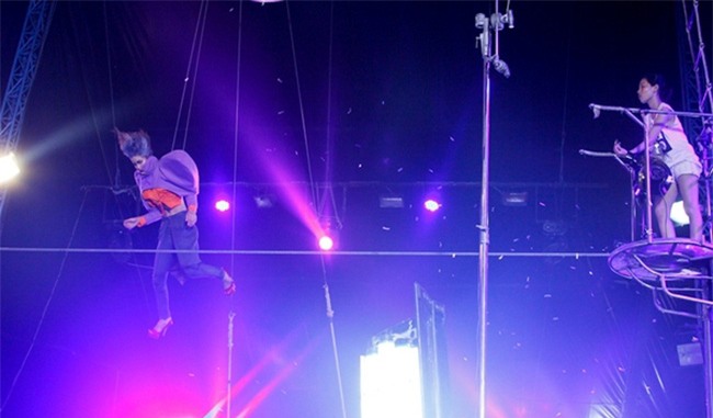 Những thử thách của Next Top Model khiến thí sinh 'cứng' đến mấy cũng khóc thét-8