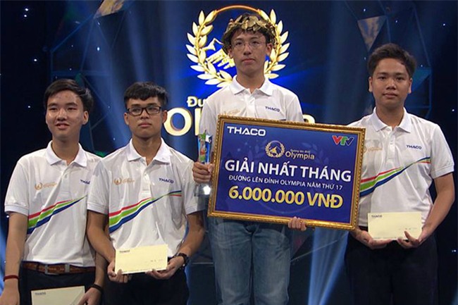 Nam sinh khien nhieu khan gia bat khoc trong cuoc thi thang Olympia hinh anh 1