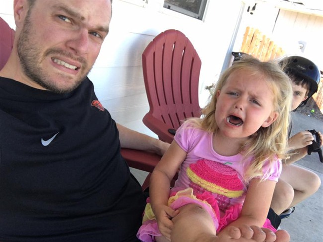 Con gái đòi mua cặp sách Peppa Pig, ông bố đã từ chối thẳng thừng và dạy các cha mẹ một bài học quý - Ảnh 2.