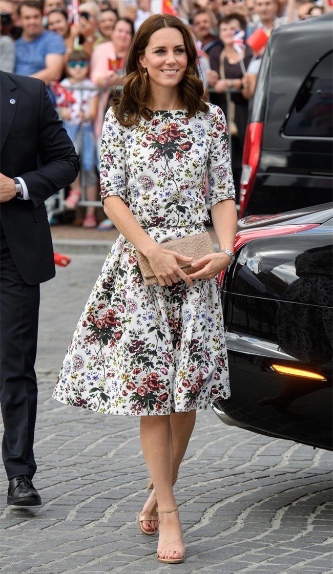 4 biểu tượng hoàng gia sở hữu gu thời trang đẹp xuất sắc khiến ai cũng trầm trồ mỗi khi xuất hiện - Ảnh 2.