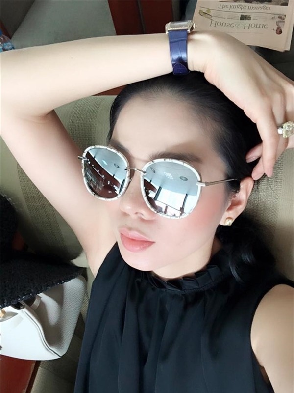 Lệ Quyên từ tuổi thơ nghèo khó đến đại gia ngầm ít ai biết của showbiz Việt - Tin sao Viet - Tin tuc sao Viet - Scandal sao Viet - Tin tuc cua Sao - Tin cua Sao