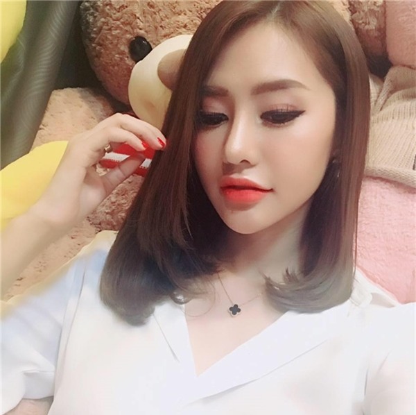 Cận cảnh gương mặt khác lạ của Linh Chi.&nbsp; - Tin sao Viet - Tin tuc sao Viet - Scandal sao Viet - Tin tuc cua Sao - Tin cua Sao