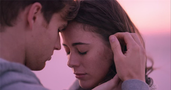 Người vợ khôn ngoan biết cách cho chồng một cảm giác khiến anh ấy nâng niu và yêu thương họ trọn đời - Ảnh 2.