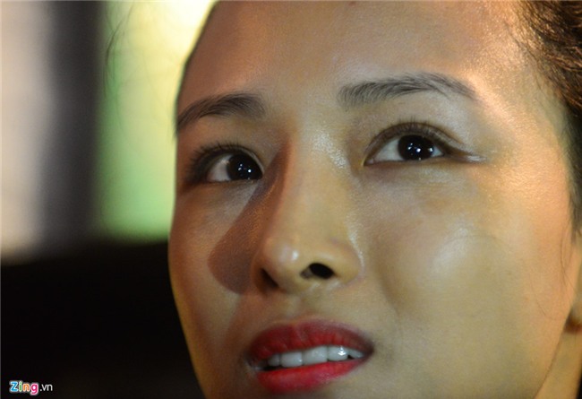 Hoa hau Phuong Nga, Thuy Dung xuat hien sau 45 ngay tai ngoai hinh anh 6