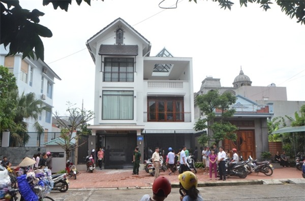 quang ninh: bang hoang phat hien 2 chi em ruot chet tai nha rieng hinh anh 1