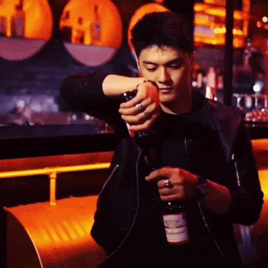 Tua chậm 6 tháng hẹn hò 'ngọt ngào và man trá' của Linh Chi - Lâm Vinh Hải-13