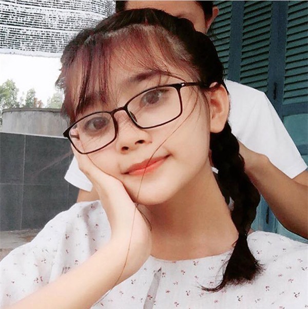 Gặp cô bạn xinh đẹp học giỏi, hát hay khiến trái tim của triệu chàng trai tan chảy-7