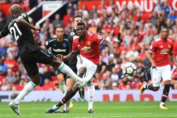 Pogba thoai mai khi trut bo ganh nang ‘cau thu dat gia nhat the gioi' hinh anh 1