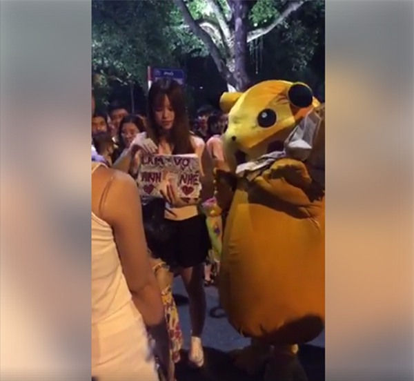 chuyen tinh chang thap - nang cao va man cau hon khien ban gai "va mo hoi" - 5