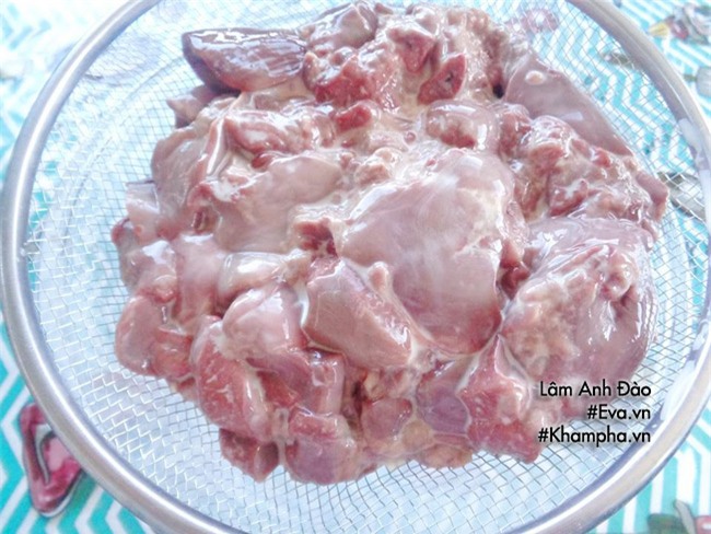 lam pate gan ga thom nuc mui, an sang kem banh mi ca nha me - 4