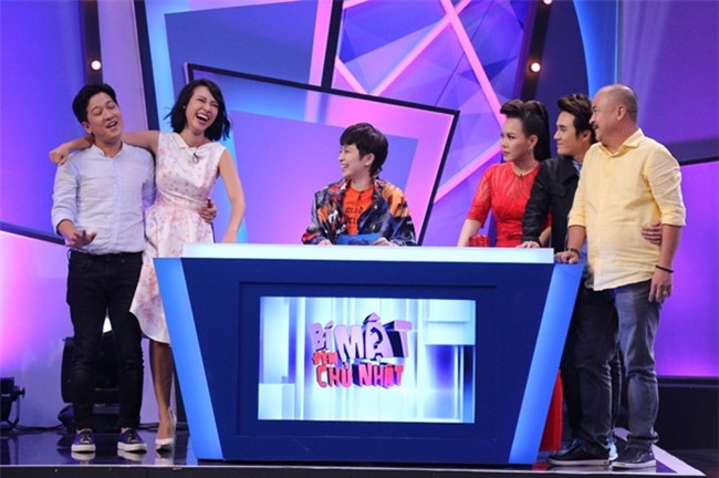 Truong Giang tang 100 bong hong khi Nha Phuong quay phim o xa hinh anh 1