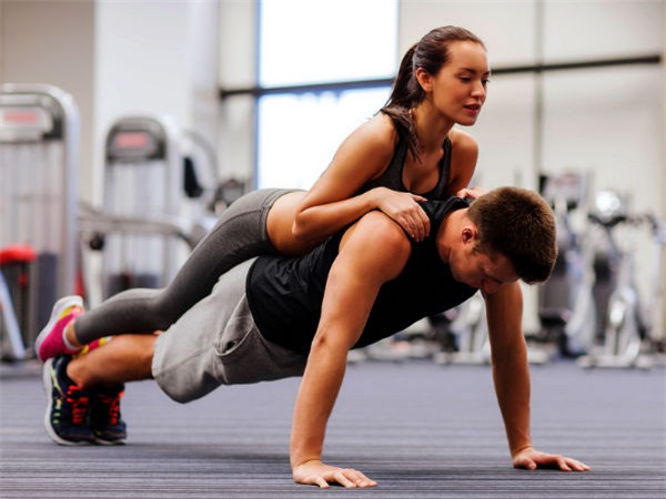 8 loi ich tuyet voi nho viec uong deu dan coc nuoc pha 1 thia giam tao vao moi sang - 4