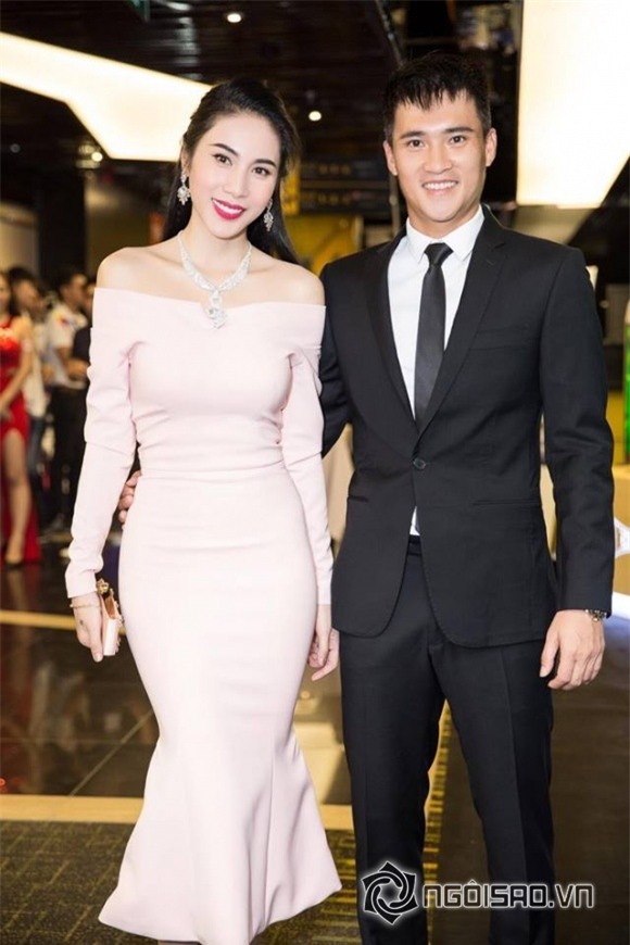 mỹ nhân Việt, chuyện tình của sao Việt, Hải Băng, Trương Quỳnh Anh, Thủy Tiên, Công Vinh, Thành Đạt, Trấn Thành, Hari Won