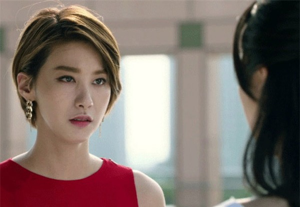 day nhan tinh cua chong so 'xanh mat meo' chi bang cai bay chuot - 1