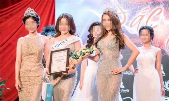 người mẫu bán dâm,mại dâm cao cấp,chân dài bán dâm,mại dâm,môi giới mại dâm