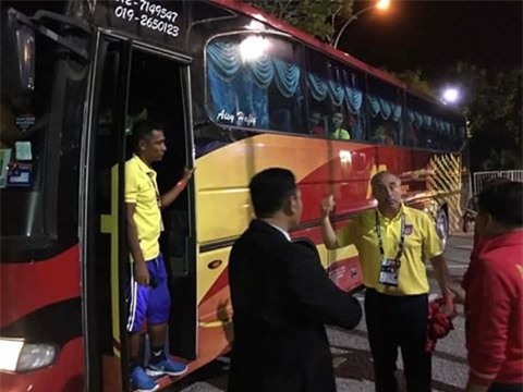 Nghi tài xế chở đội nữ Myanmar ăn cắp, tăng cường an ninh SEA Games - Ảnh 1.