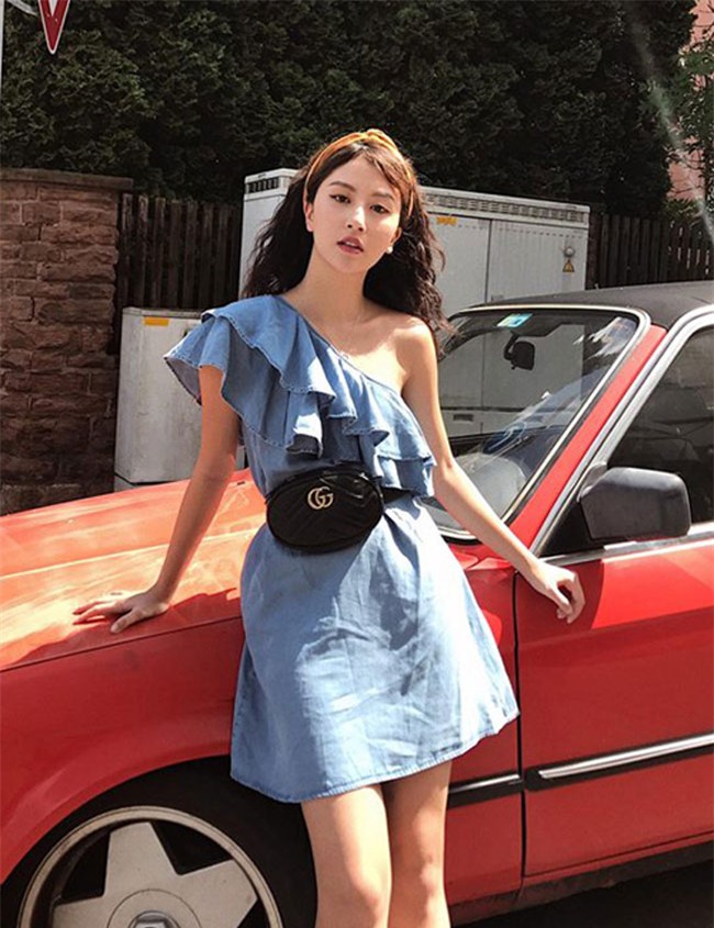 khong chiu thua nhau, minh hang va ha ho deu nhanh chong cap nhat mau tui hot nhat nam - 7