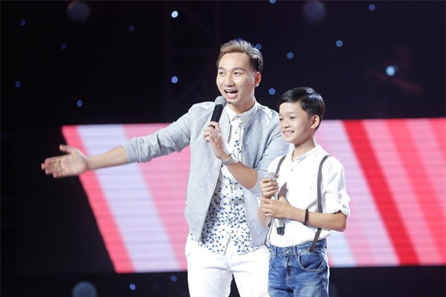 tan chay voi giong ca 11 tuoi hat dan ca tai the voice kids hinh anh 1