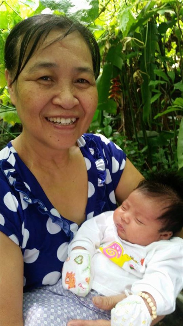 ba de cuoi ra nuoc mat voi mon chan cho co "1-0-2" duoc me nau an cho nhieu sua - 3