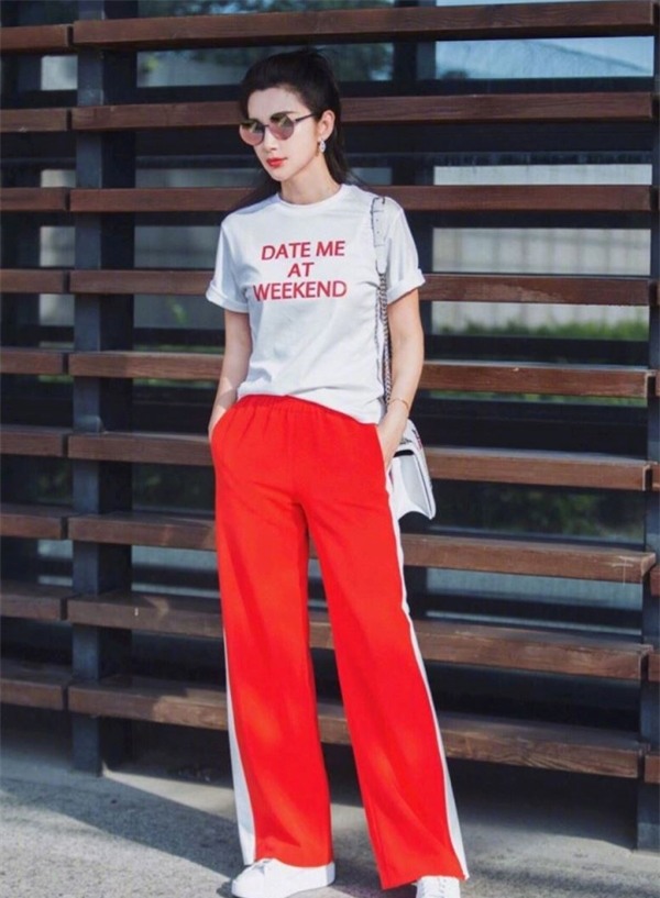 Công khai tình mới kém 15 tuổi, Lý Băng Băng cũng lột xác phong cách tươi trẻ như thiếu nữ đôi mươi - Ảnh 17.