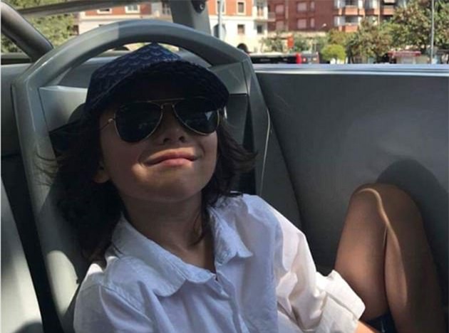 Cả thế giới xót thương khi cảnh sát xác nhận cậu bé 7 tuổi người Anh mất tích đã chết trong vụ khủng bố Barcelona - Ảnh 2.