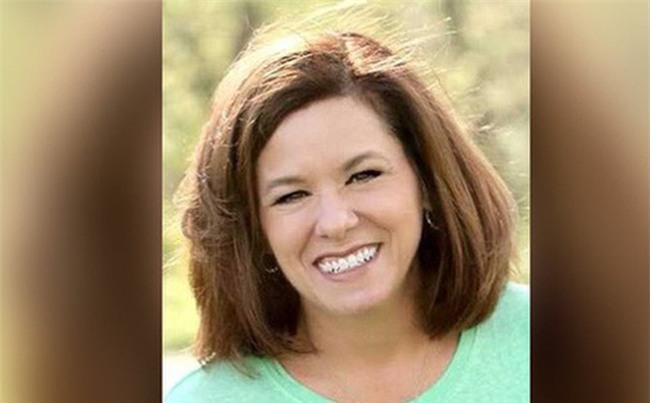 Cô giáo Mỹ thiệt mạng thương tâm vì... cười quá đà