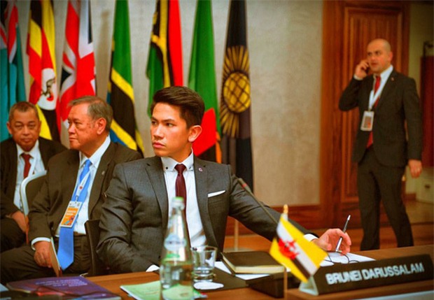 Hoàng tử Brunei khiến fan nữ phát cuồng ở SEA Games 29 vì quá đẹp trai và nam tính - Ảnh 5.