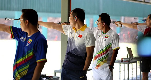 Hoàng Xuân Vinh bị loại ở nội dung từng giành HC bạc Olympic 2016 - Ảnh 1.