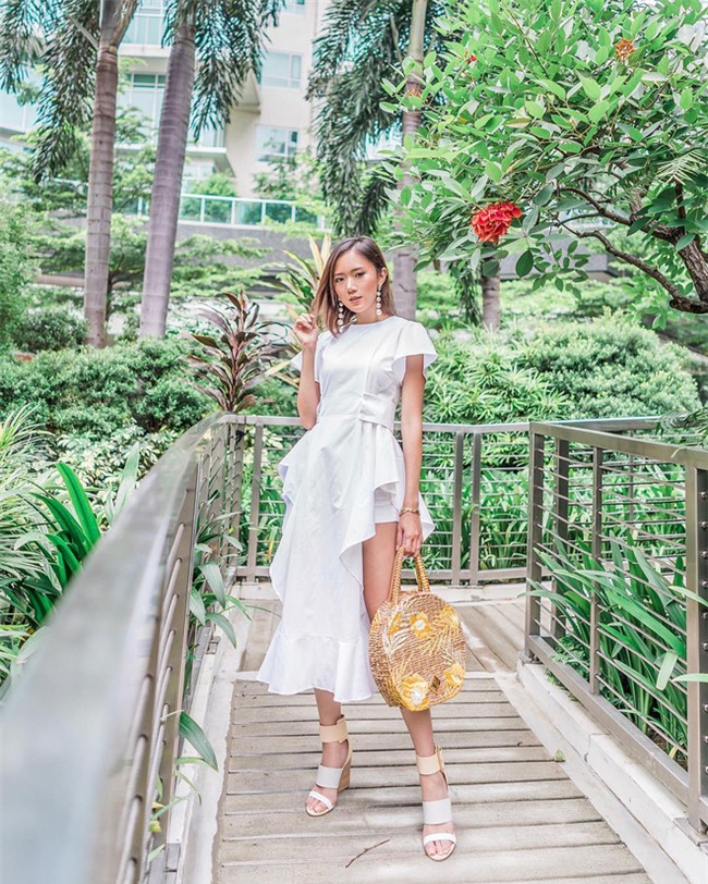 Phái đẹp châu Á cứ diện đồ duyên dáng như thế này thì ai chẳng mê! - Ảnh 11.