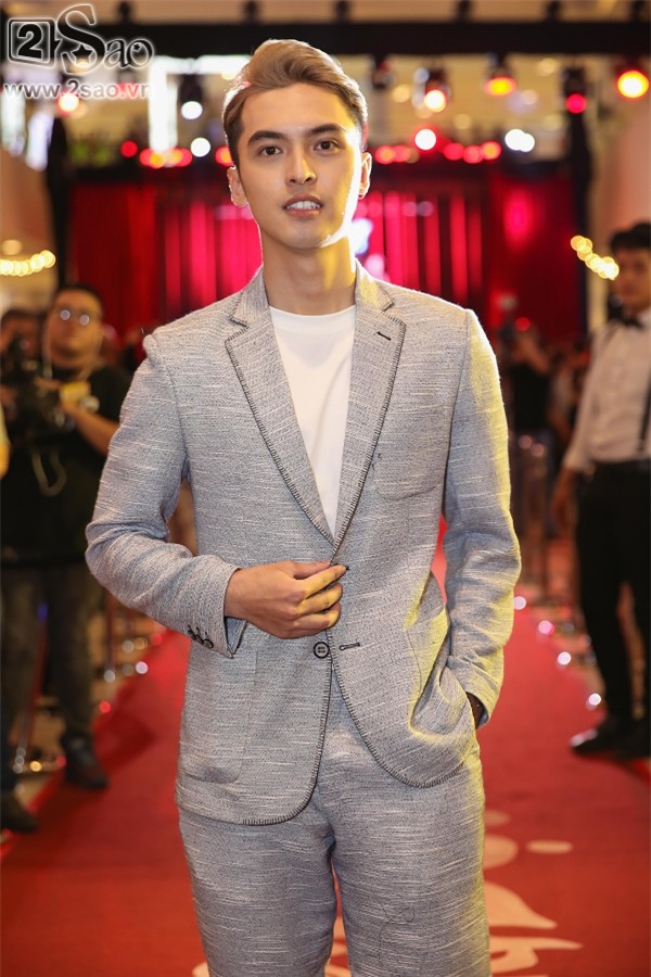 Bất chấp những lời dị nghị, Lý Phương Châu và Hiền Sến công khai đi lại với nhau-9